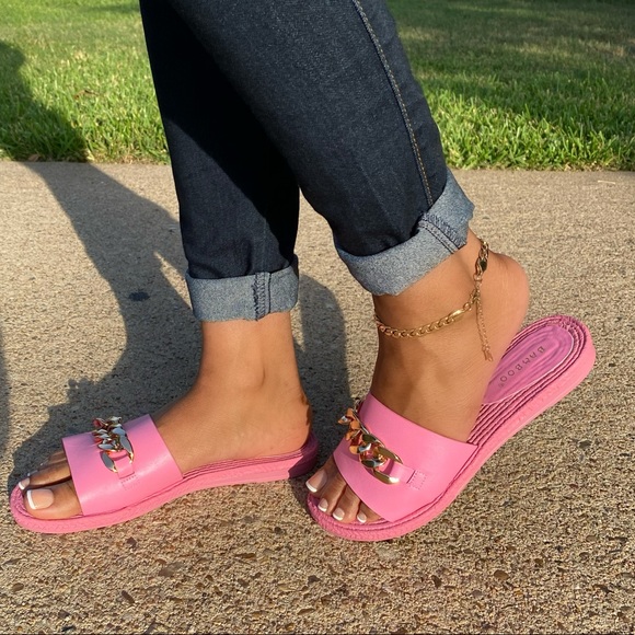 Chaney 💕💞 Pink Chain Detail Sandals - Picture 4 of 5